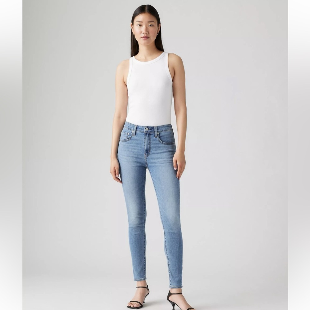 Levi’s 721 Hight Rise Skinny Jean